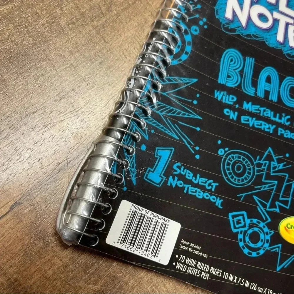 NEW Crayola Wild Notes Black 1 Subject Notebook Silver Metalic Marker Super Rare
